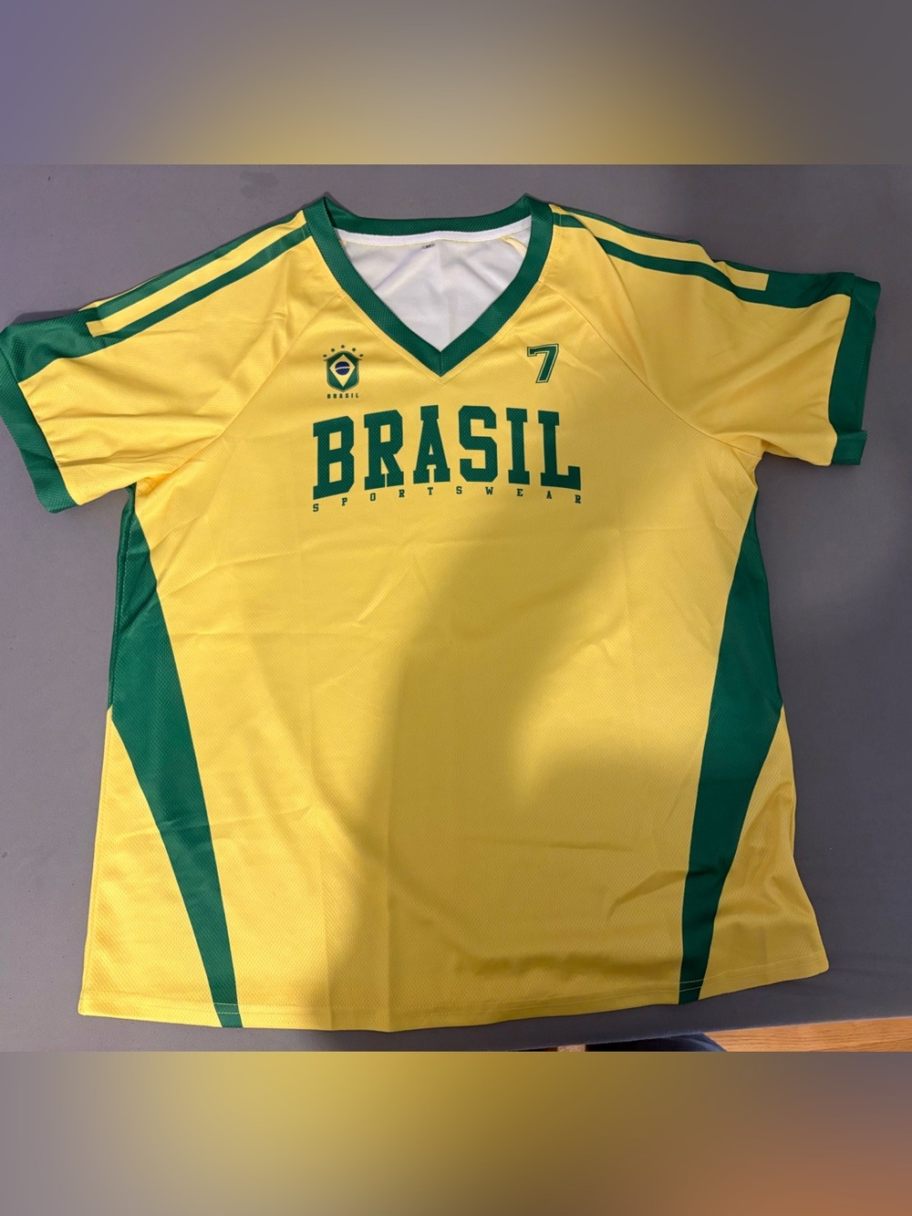 Brasil #7 Soccer Jersey Yellow Green Sportswear Football Shirt Size Medium